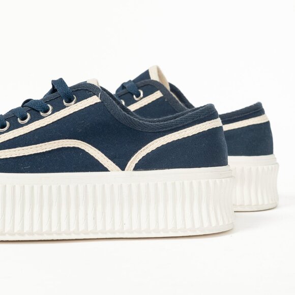 Dorothee Schumacher Cool Canvas Navy Lace-Up Platform Sneakers - Picture 8 of 9